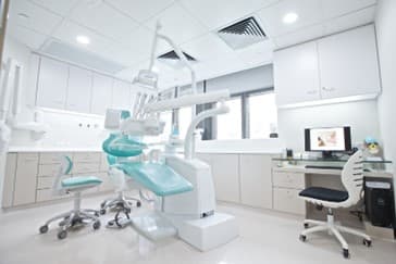 Hong Kong Emergency Toothache Guide: Why Waiting is Risky?
